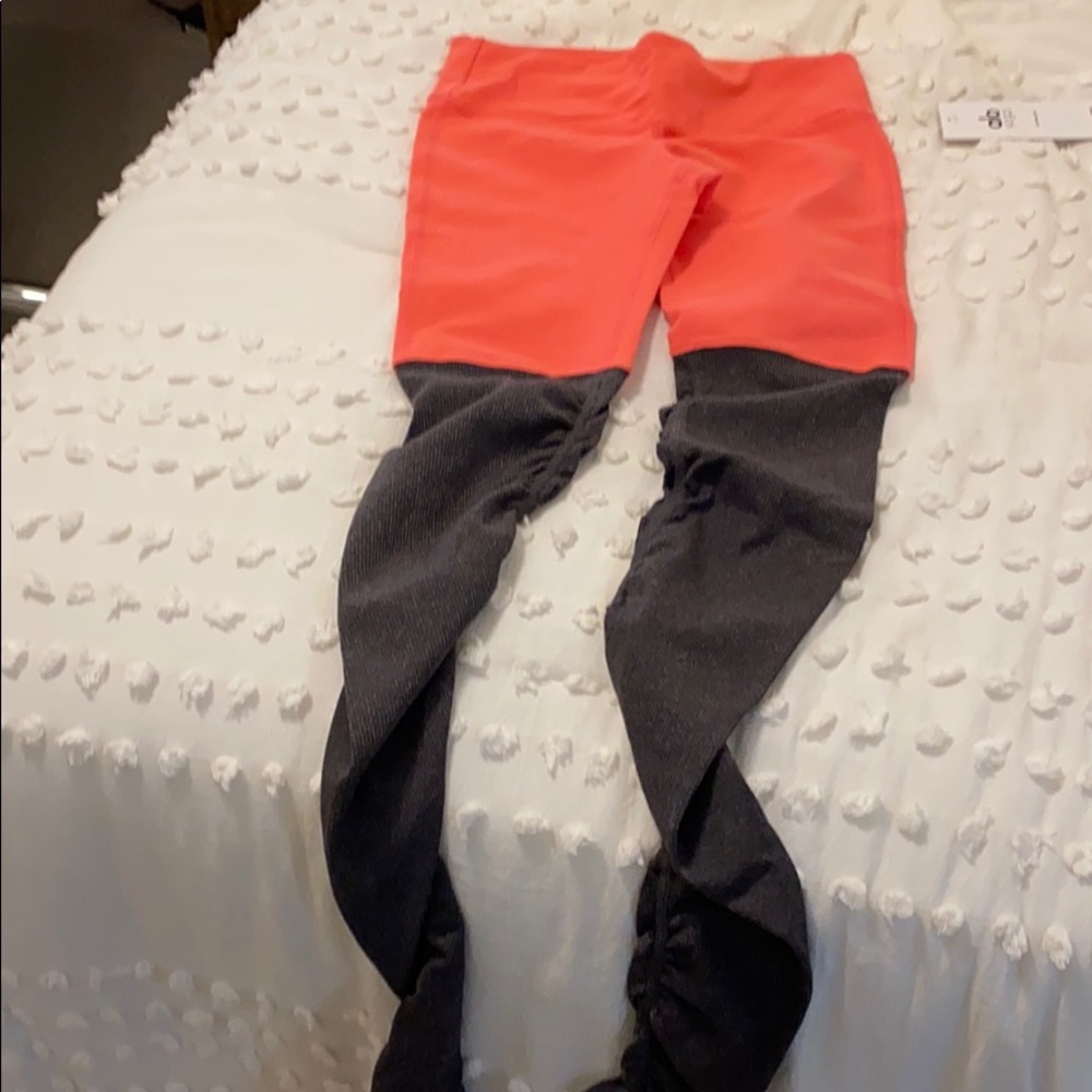 ALOYOGA leggings